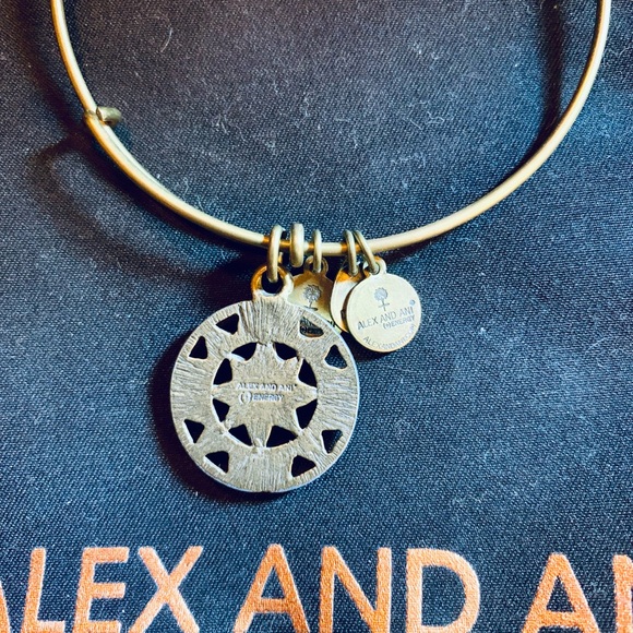 Alex & Ani bracelet- Compass - Picture 3 of 5